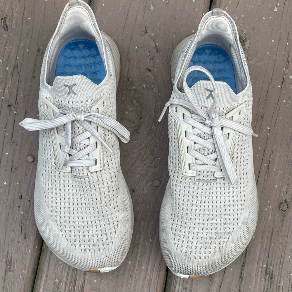 Flux Footwear Adapt Running Shoes